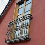 Kované zábradlí na francouzská okna
